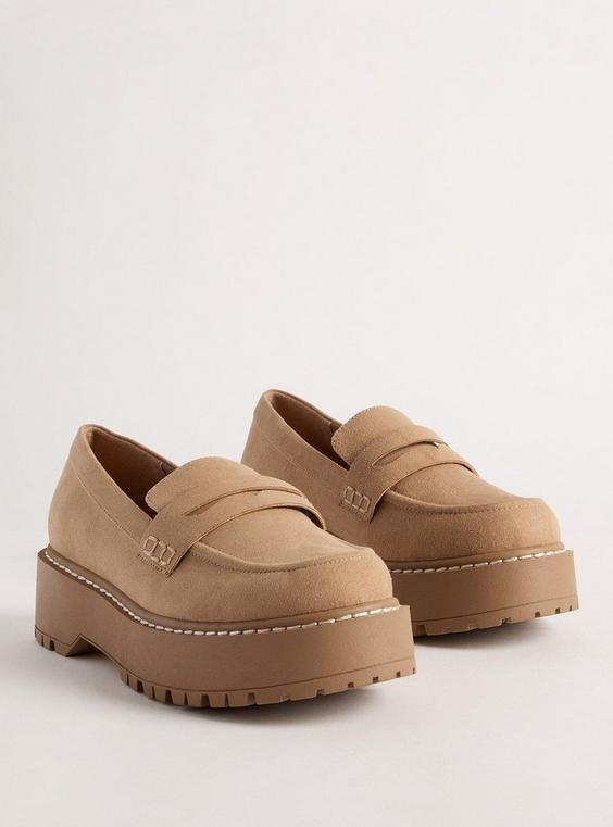 Lug Sole Loafer (WW) Product Image