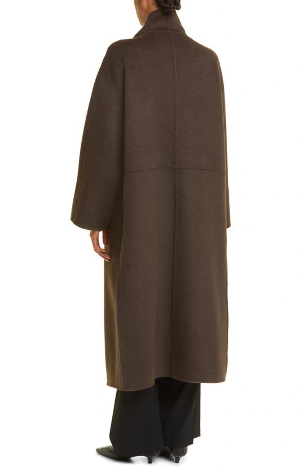 Signature Wool-cashmere Coat In 021 Chocolate Product Image