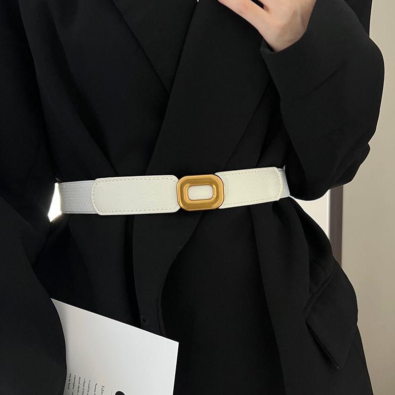 Faux Leather Buckled Belt Product Image