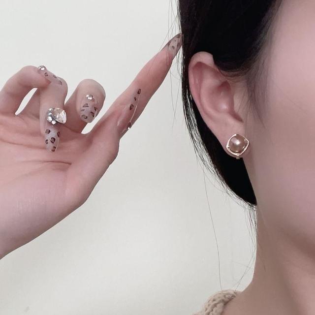 Faux Pearl Clip-On Earring Product Image