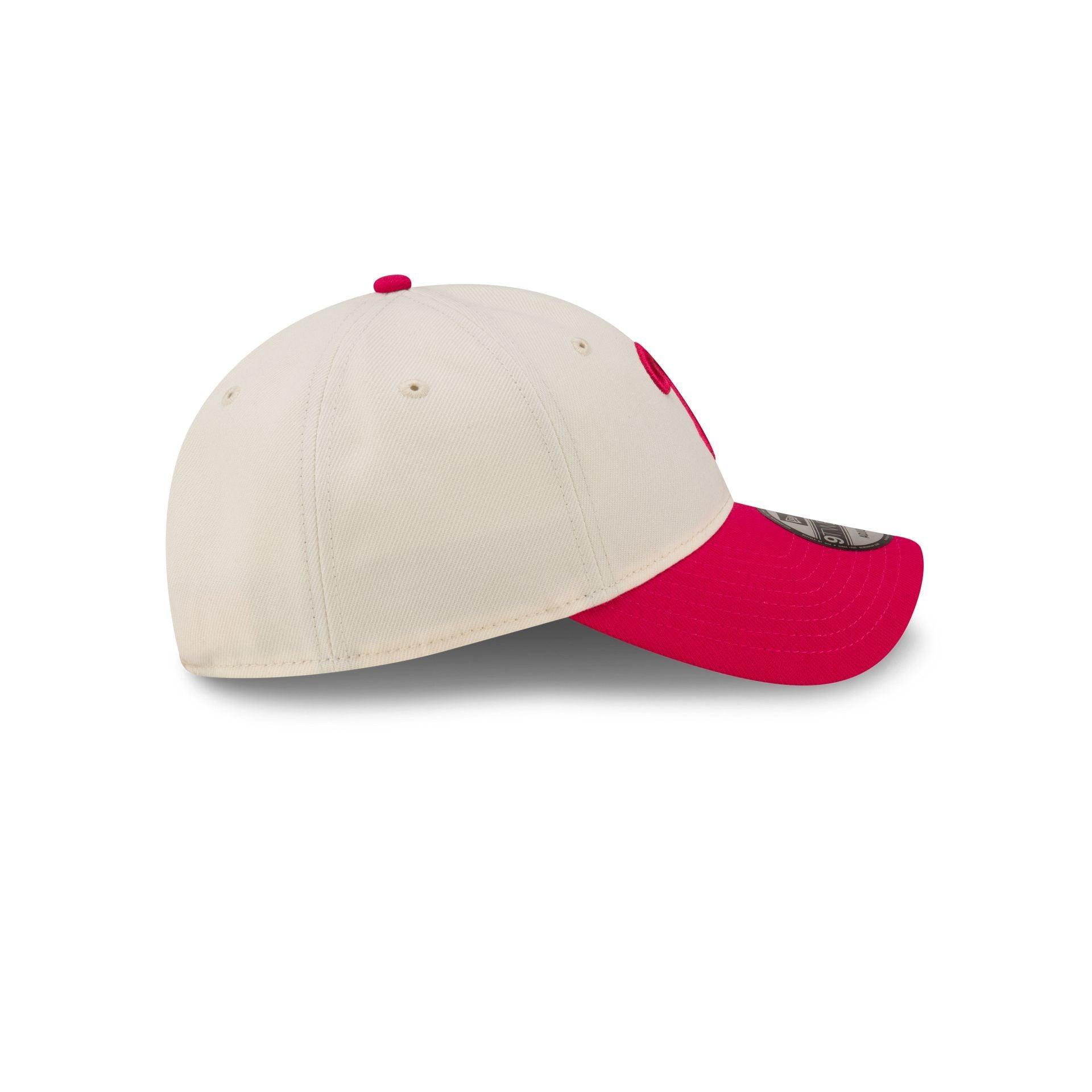 Philadelphia Phillies Chrome 9TWENTY Adjustable Hat Male Product Image