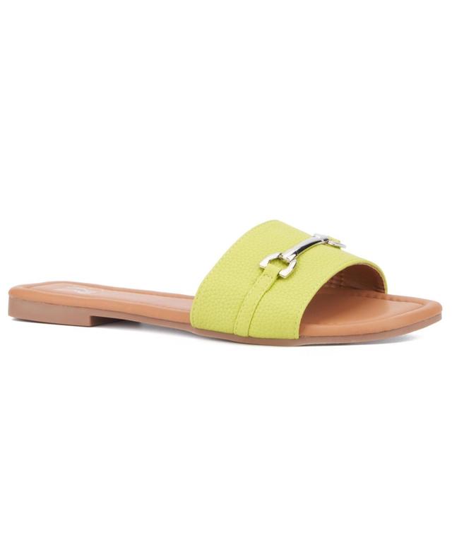 Womens Naia Flat Sandal Product Image