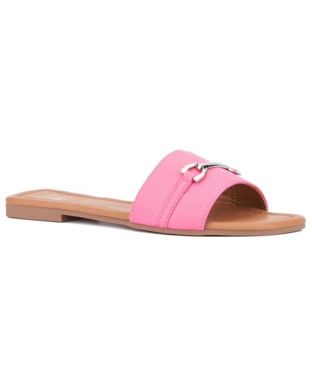 Womens Naia Flat Sandal Product Image