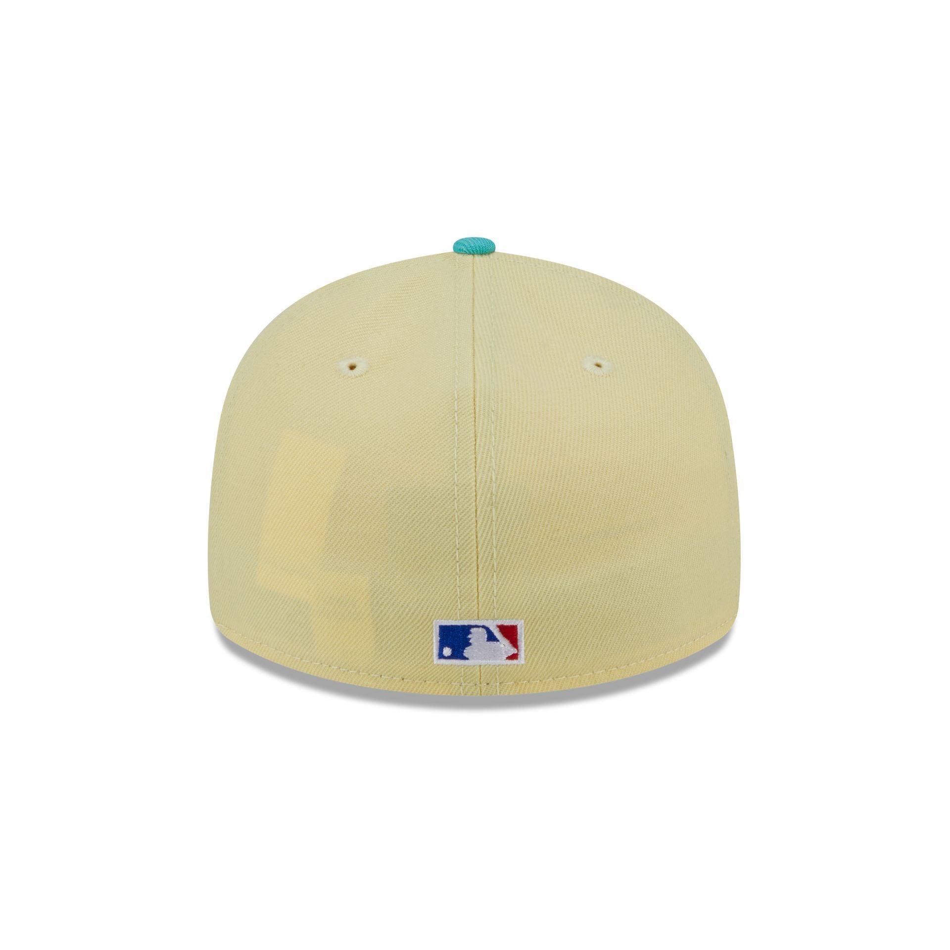 Chicago Cubs Soft Yellow Low Profile 59FIFTY Fitted Hat Male Product Image