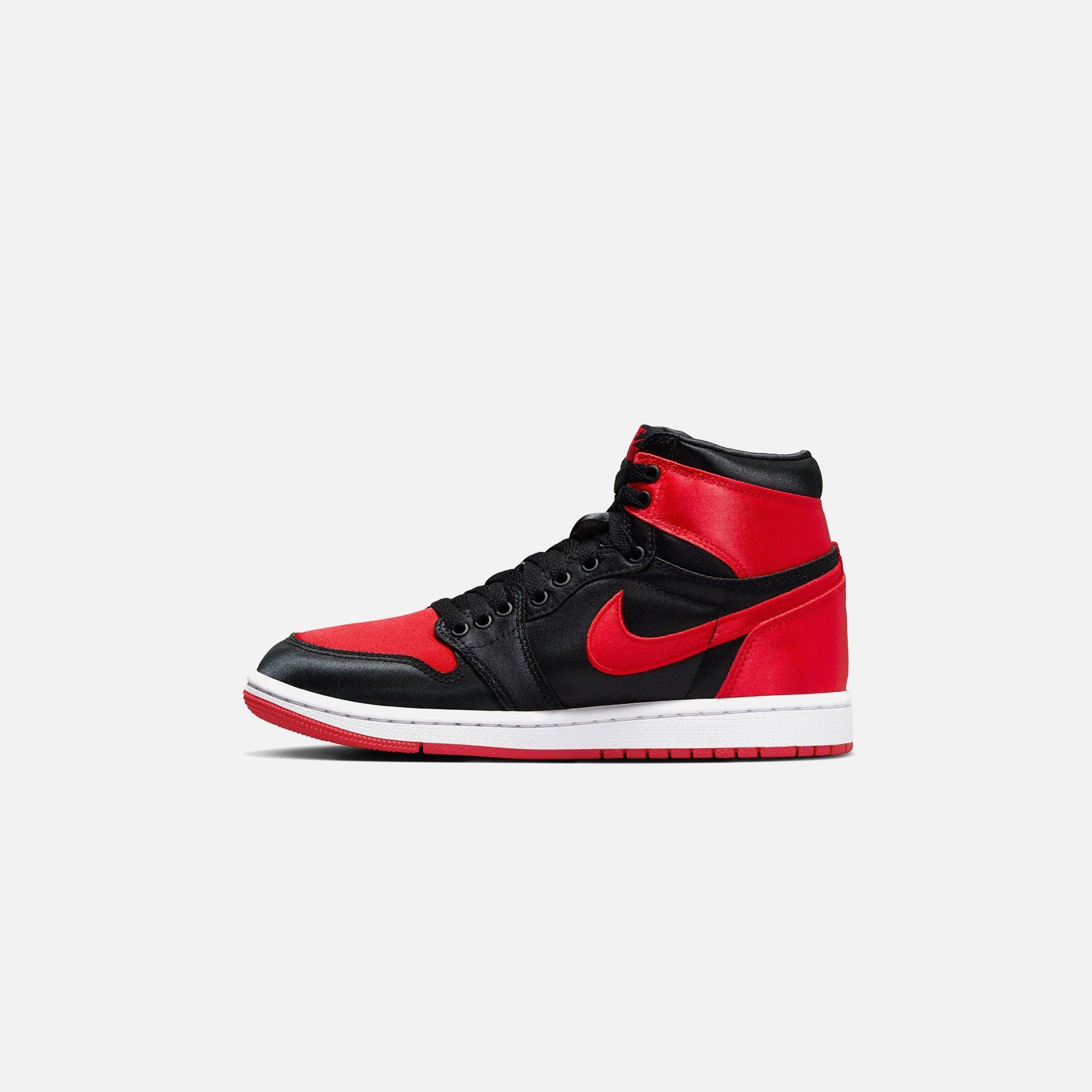 Jordan WMNS Air Jordan 1 Retro High OG - Black / University Red / White Female Product Image