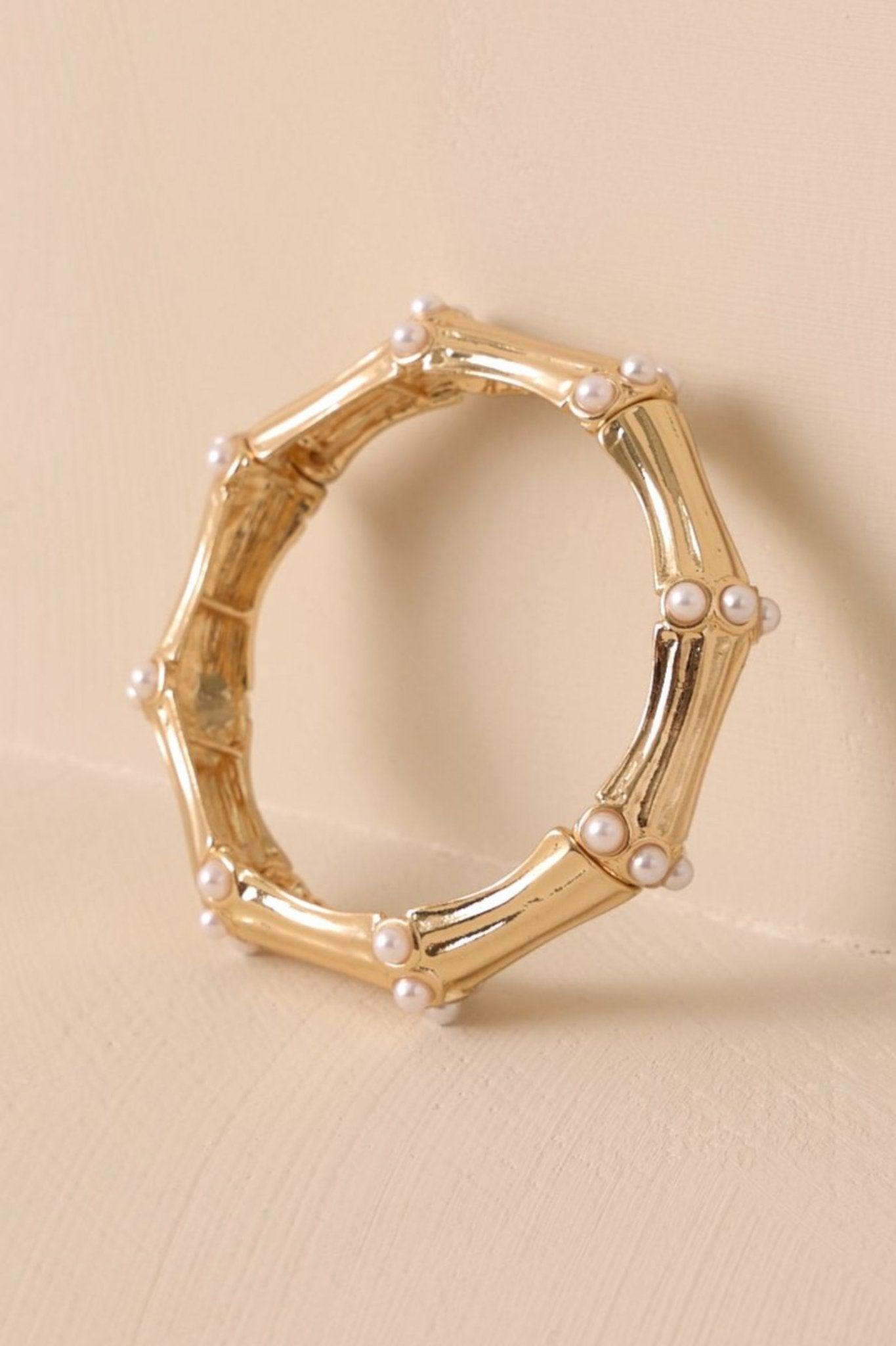 Infinite Grace Gold & Pearl Bracelet Product Image