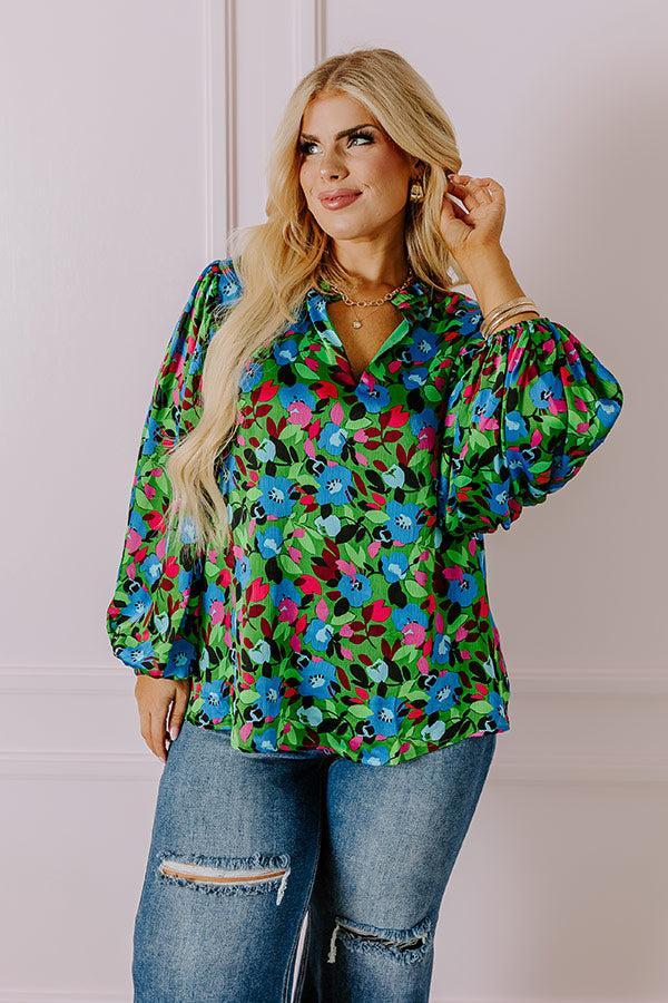 Making Joy Shift Top in Green Curves Product Image