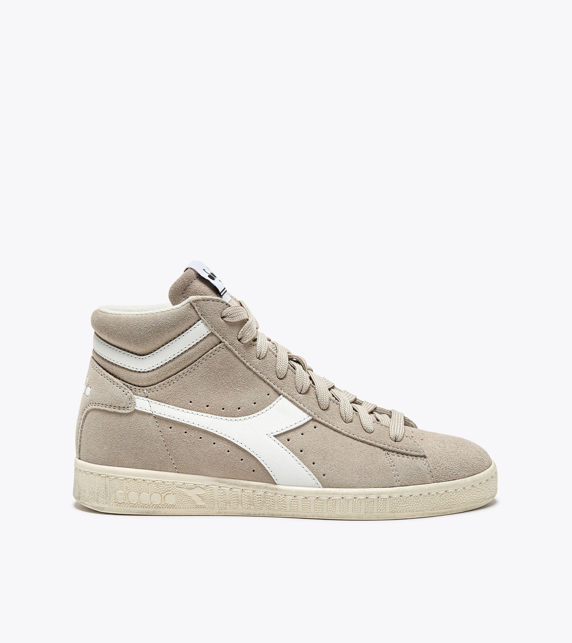 GAME L HIGH SUEDE WAXED Product Image