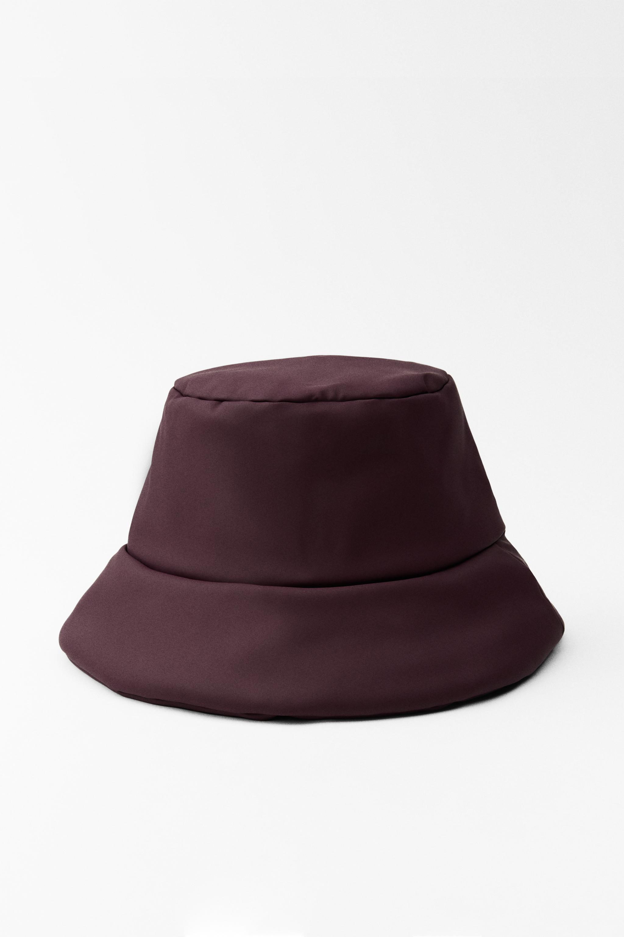 RUBBERIZED QUILTED BUCKET HAT Product Image