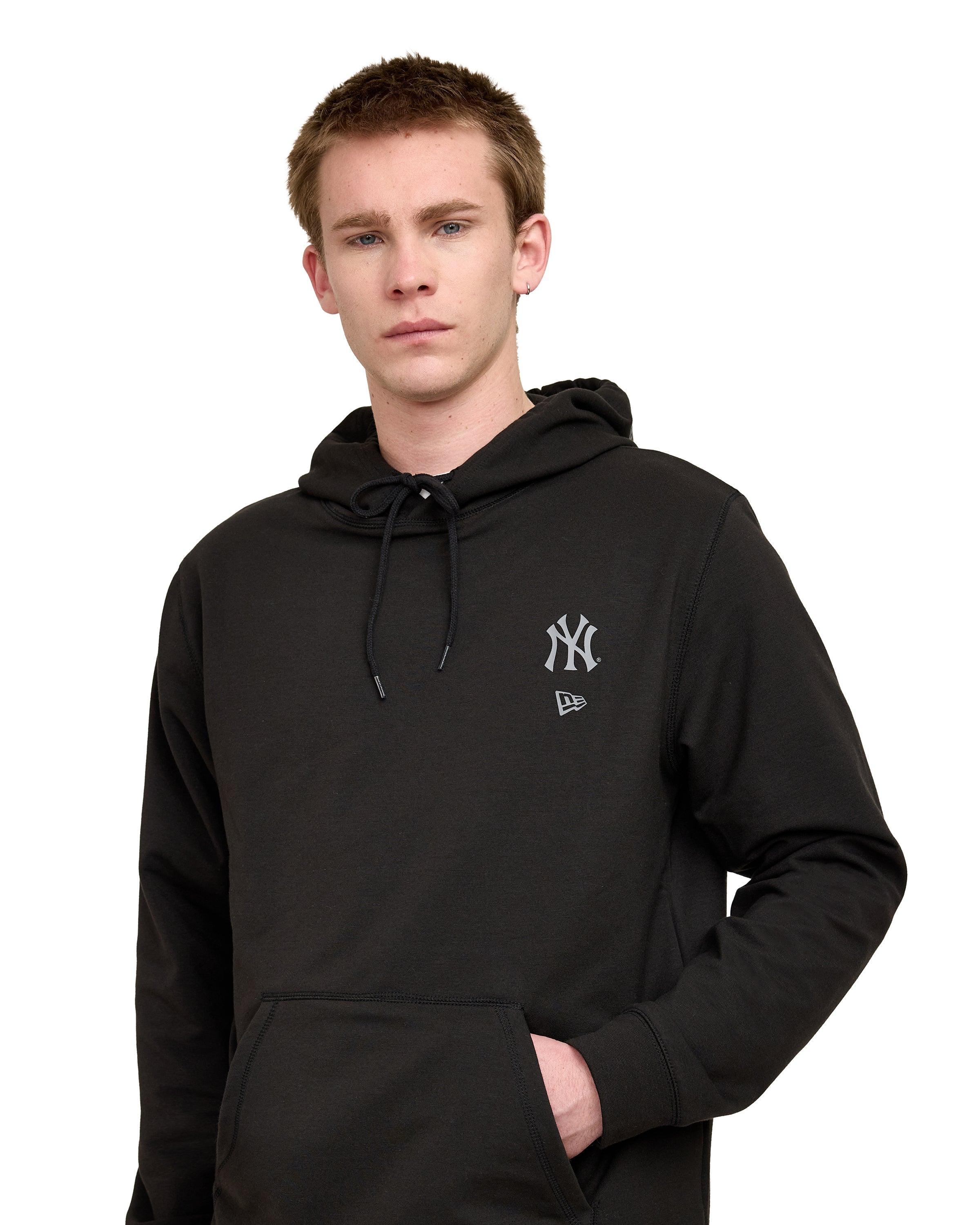 San Francisco Giants Logo Essentials Tonal Black Hoodie Male Product Image