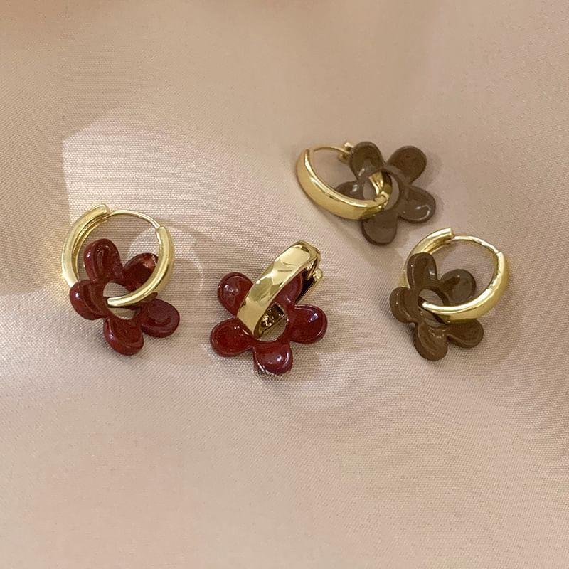 Flower Drop Earring Product Image