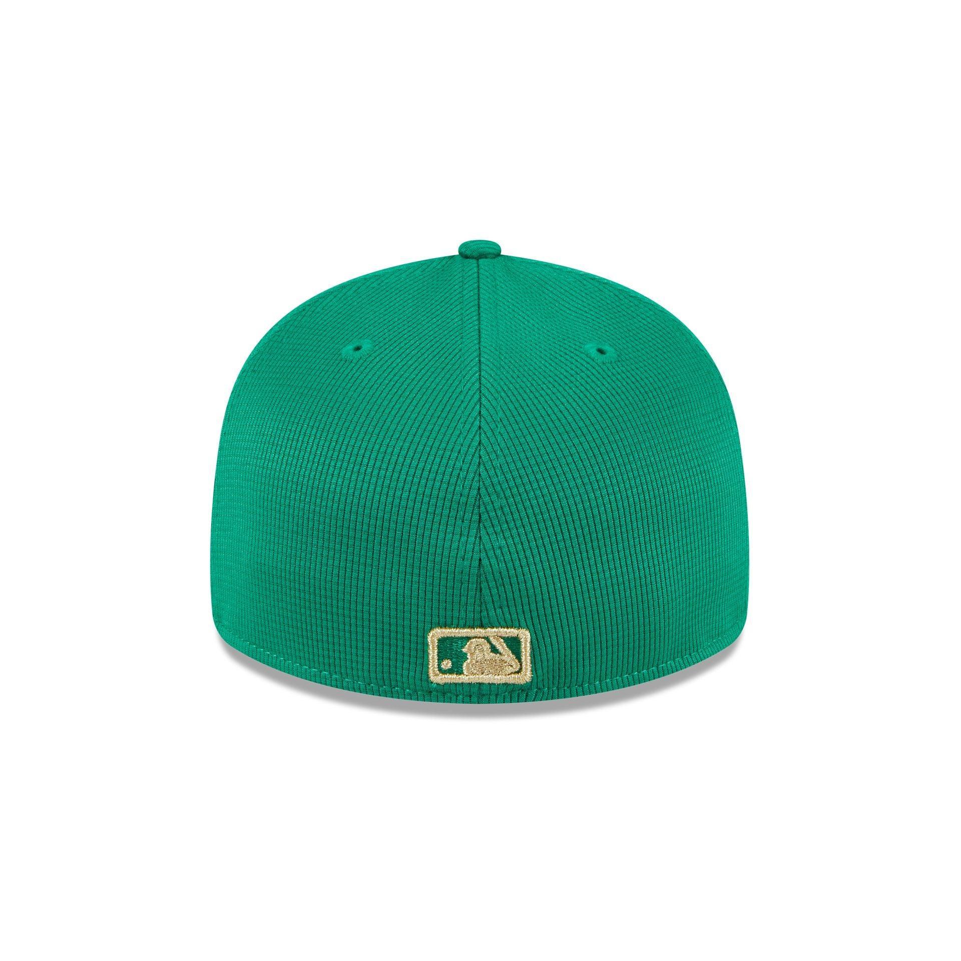 Chicago White Sox St. Patrick's Day 2024 Low Profile 59FIFTY Fitted Hat Male Product Image