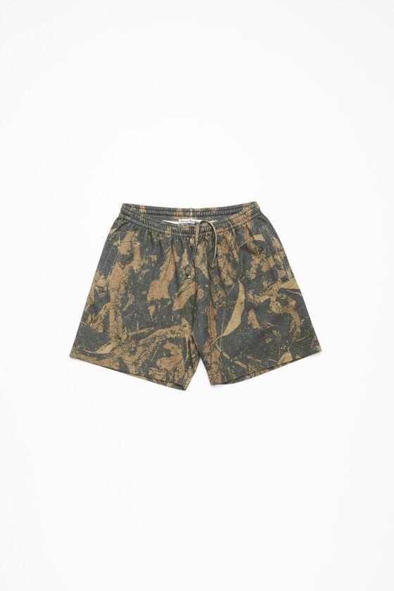 Printed fleece shorts Product Image