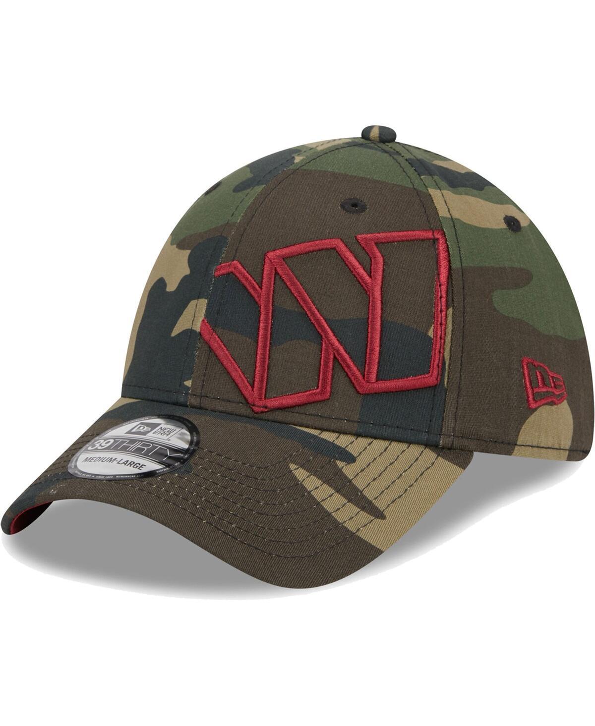 Men's New Era Camo Washington Commanders  Punched Out 39THIRTY Flex Hat Product Image