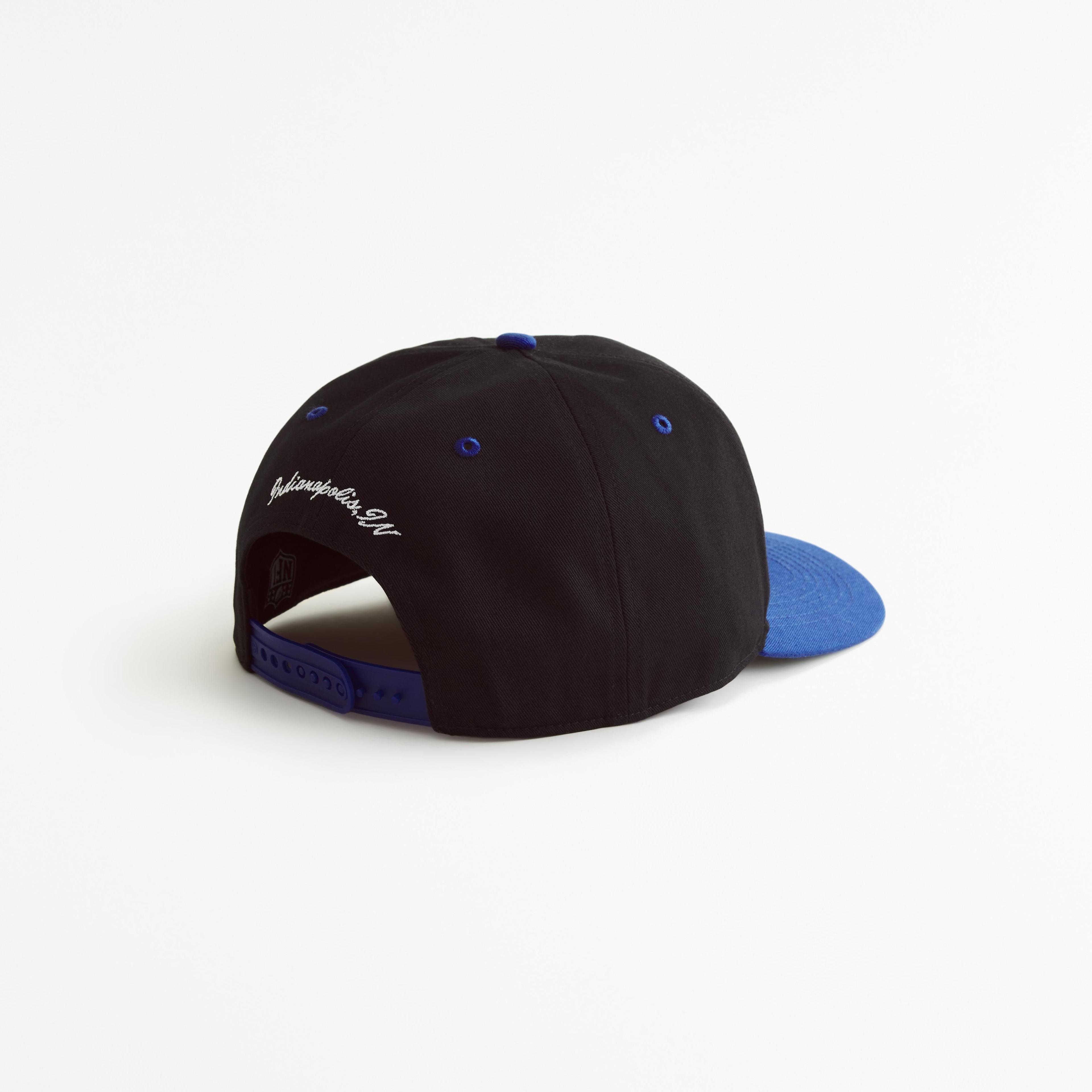 Los Angeles Chargers Snapback Hat Product Image