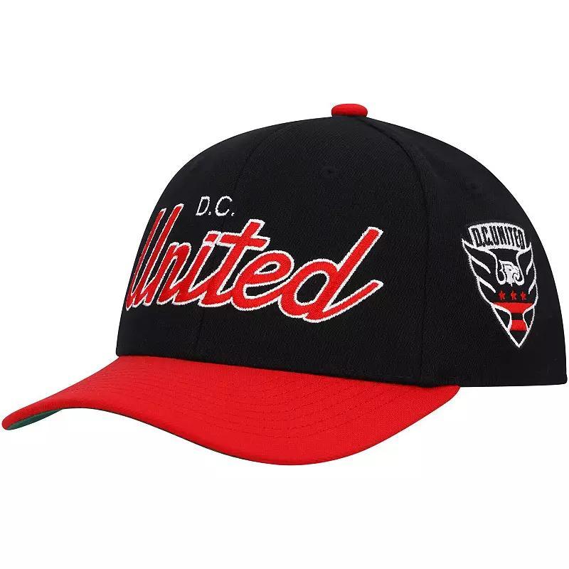 Mens Mitchell & Ness Black D.C. United Team Script 2.0 Stretch Snapback Hat Product Image