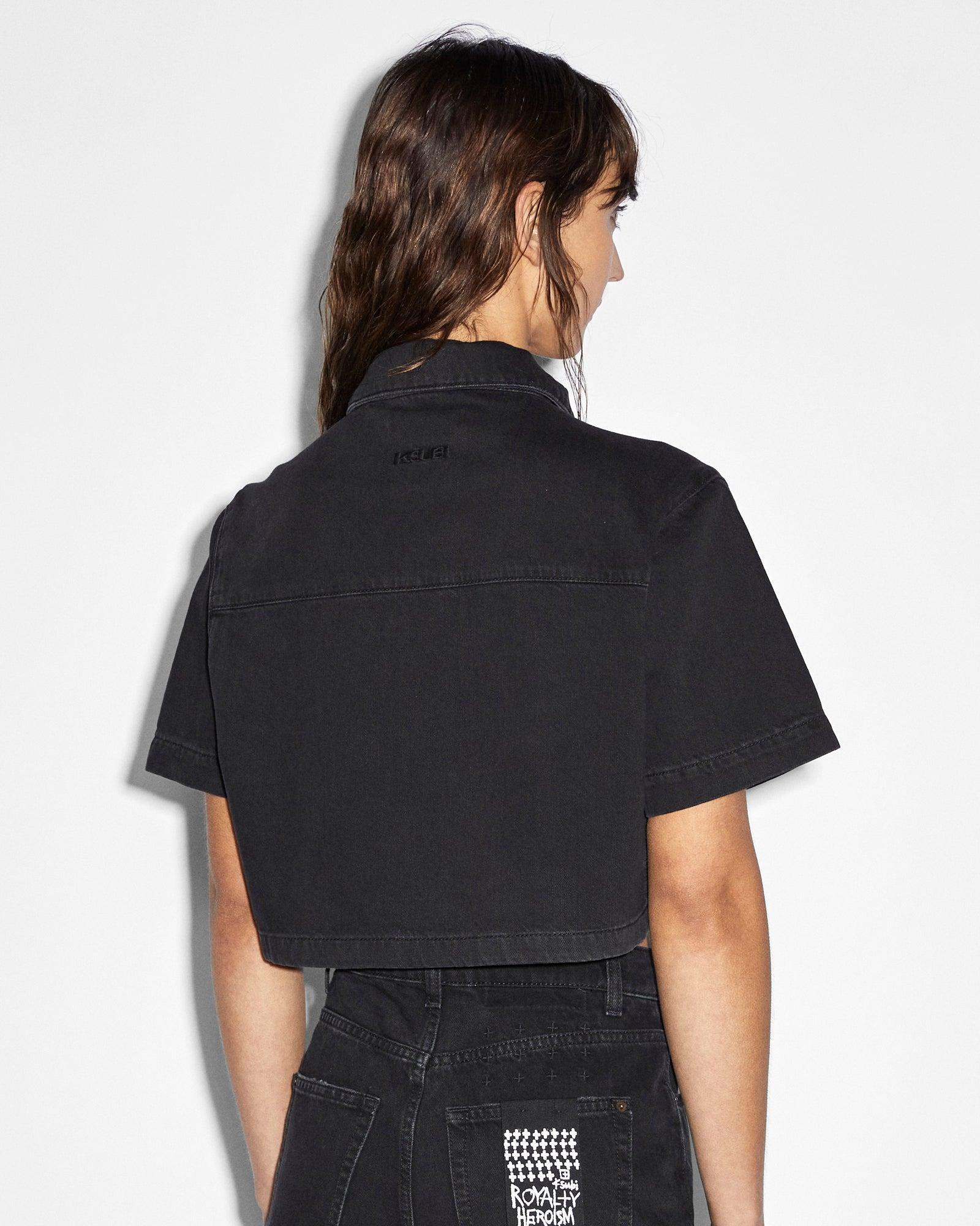 BOXY CROP SS SHIRT BLACK Female Product Image