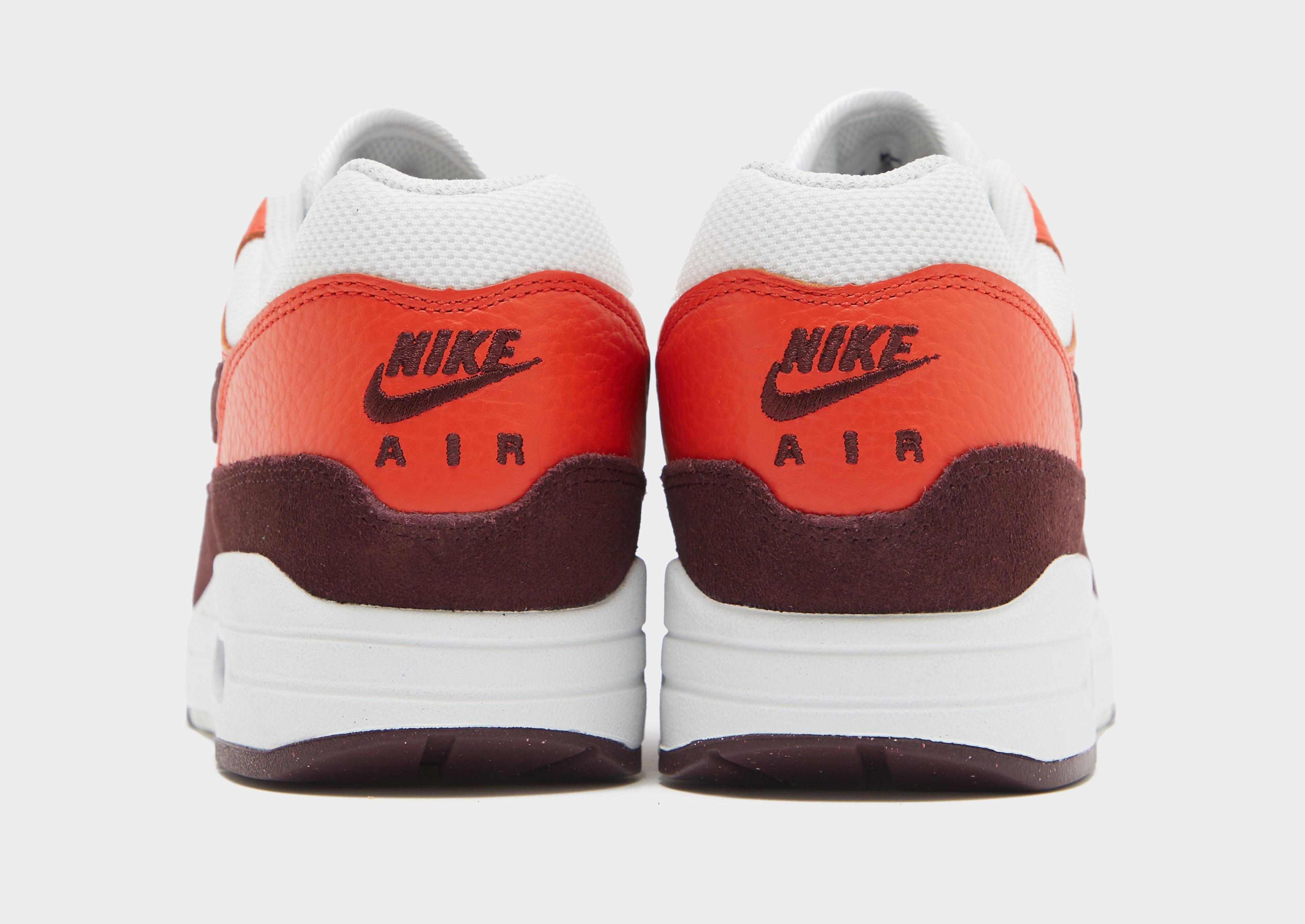 Nike Air Max 1 Product Image