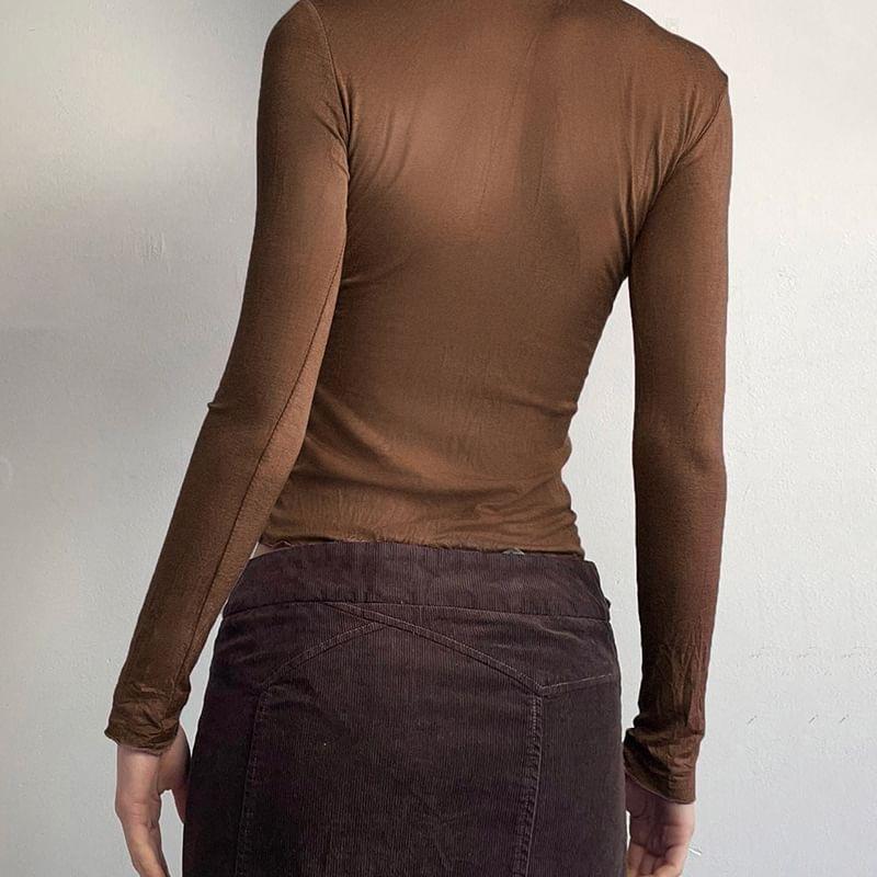 Long-Sleeve V-Neck Lace Trim Plain Crop Top Product Image