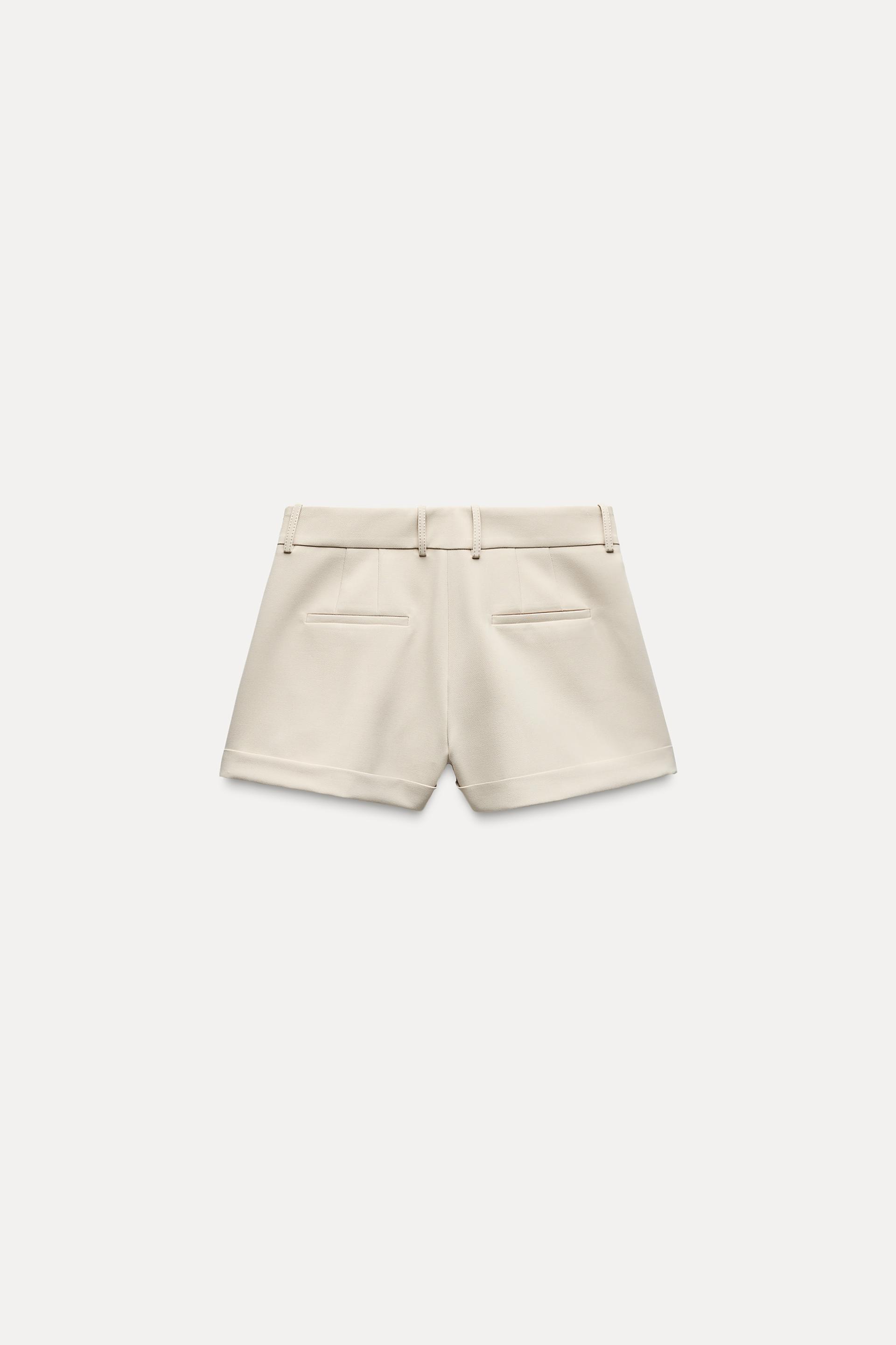 PLEATED SHORTS ZW COLLECTION Product Image