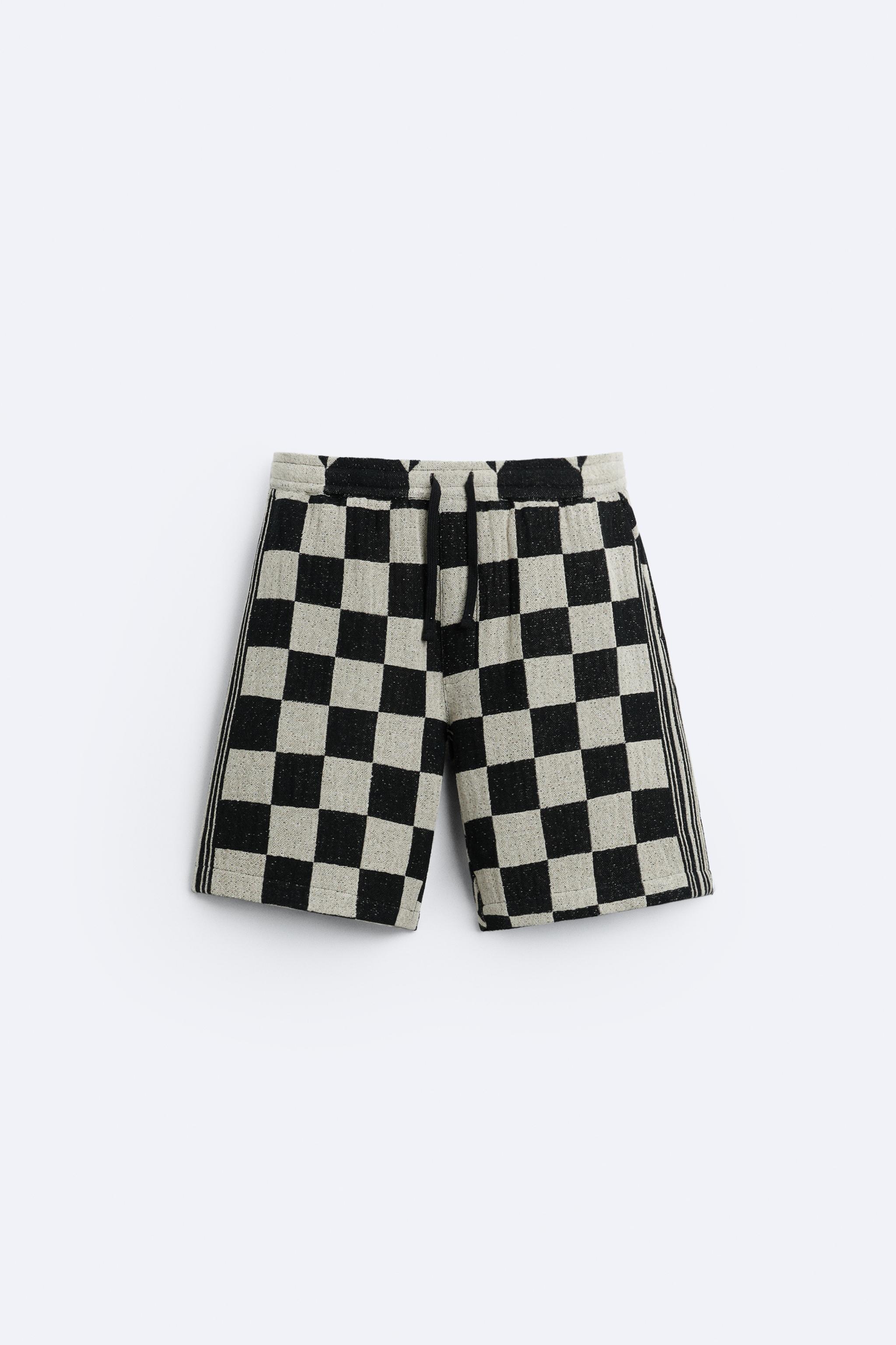 GEOMETRIC JACQUARD SHORTS Product Image