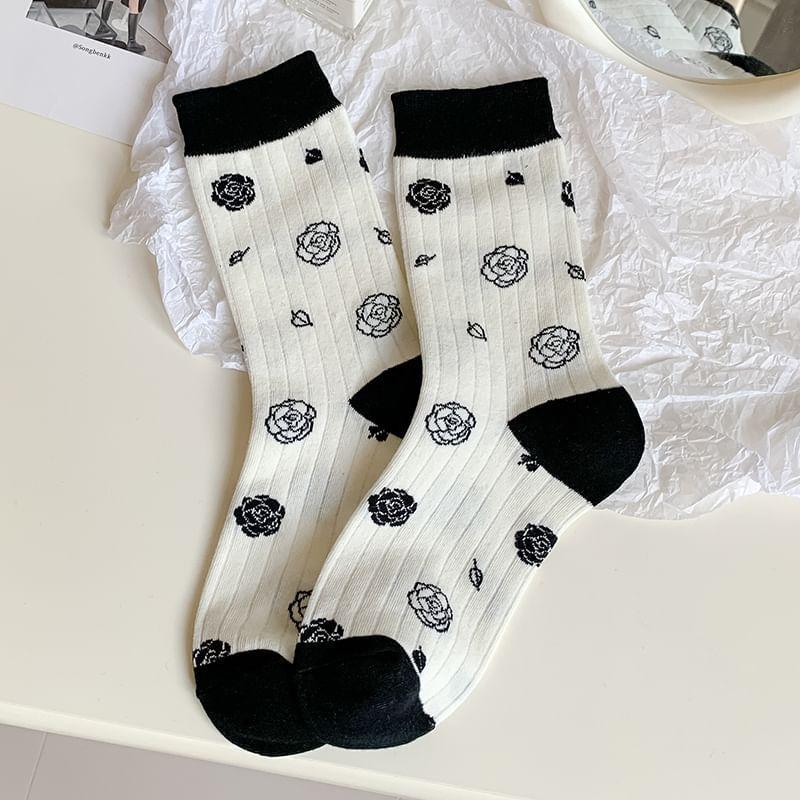 Patterned Contrast Trim Socks / Set Product Image