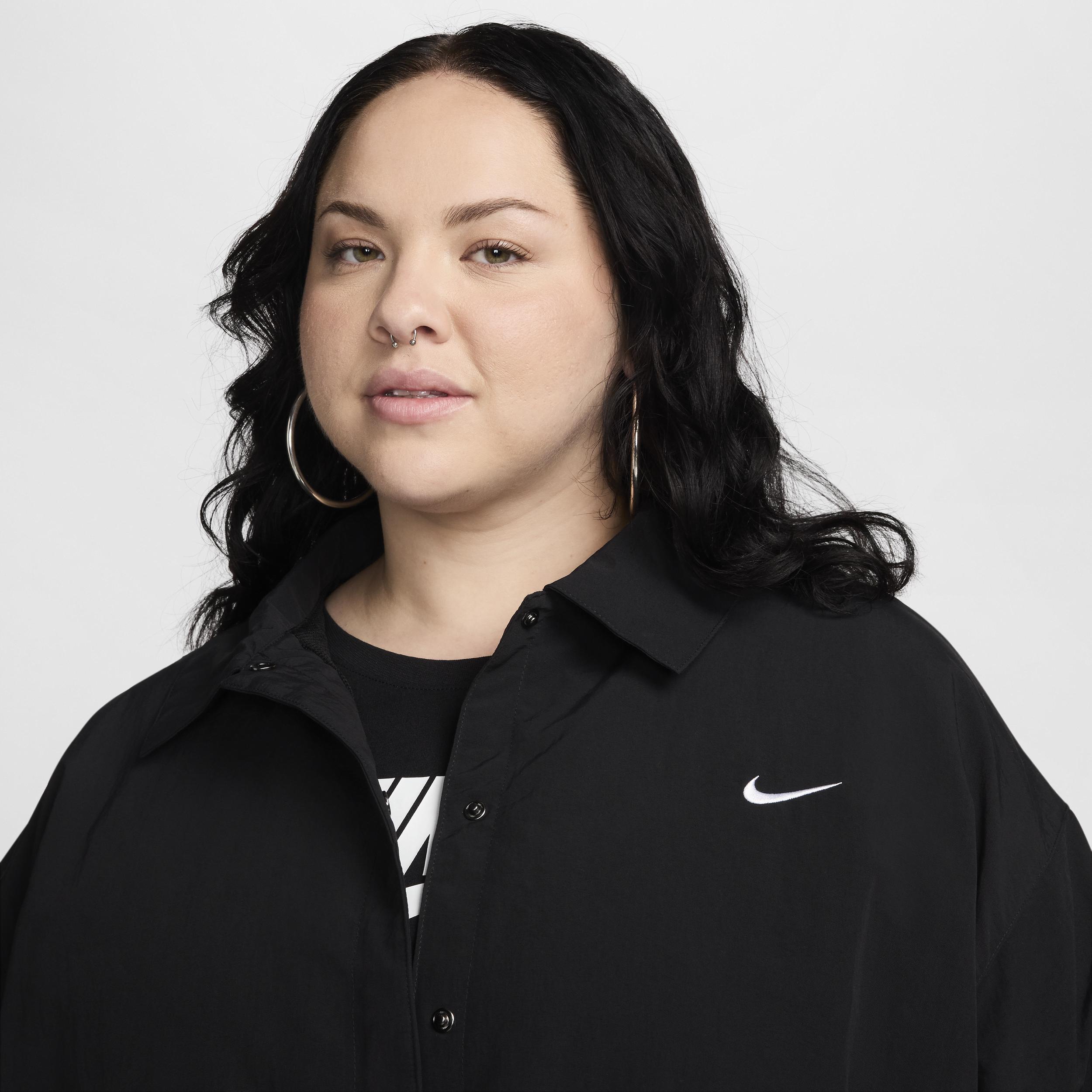 Nike Sportswear Essential Women's Oversized UV Woven Coaches' Jacket (Plus Size) Product Image