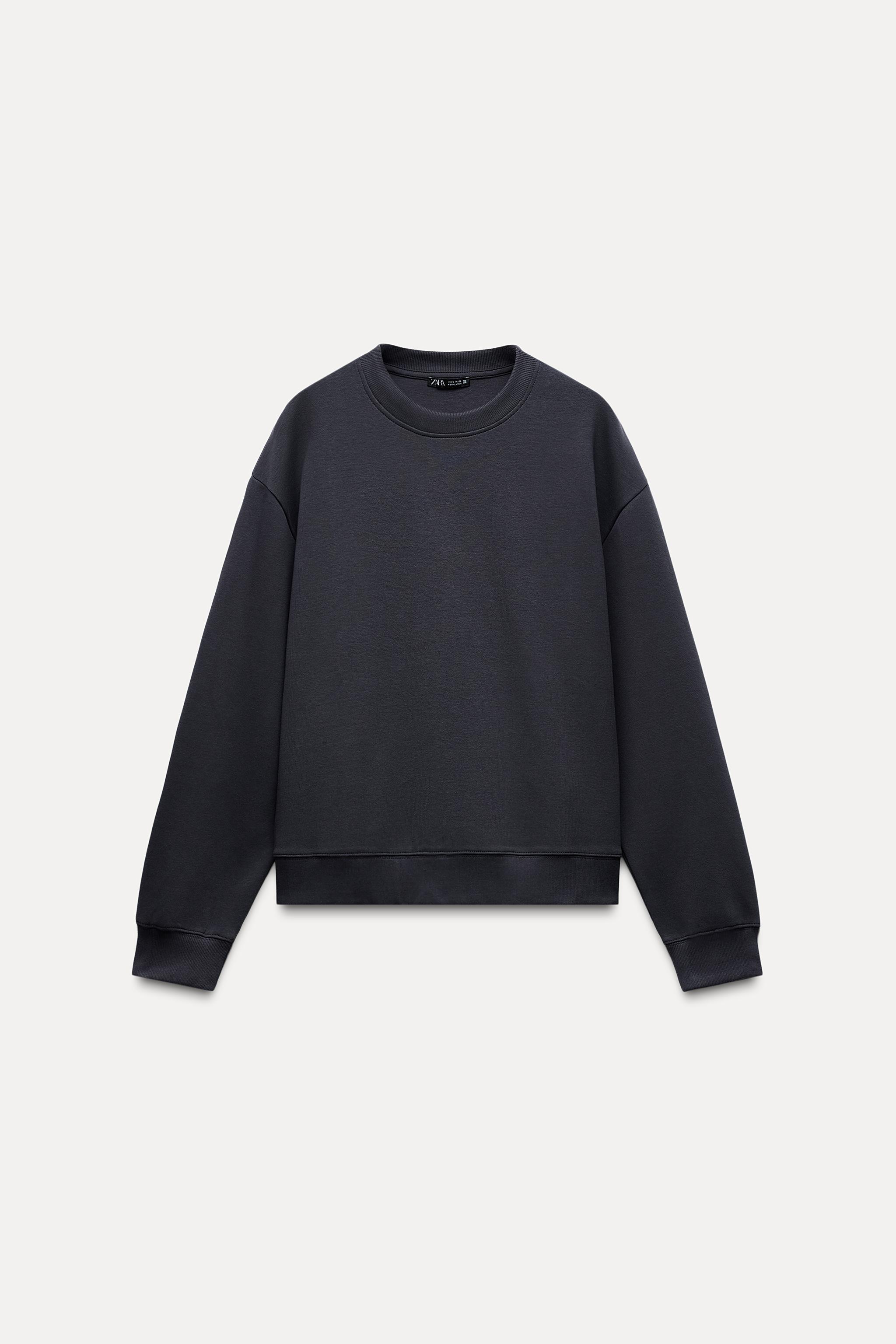 INTERLOCK SWEATSHIRT Product Image