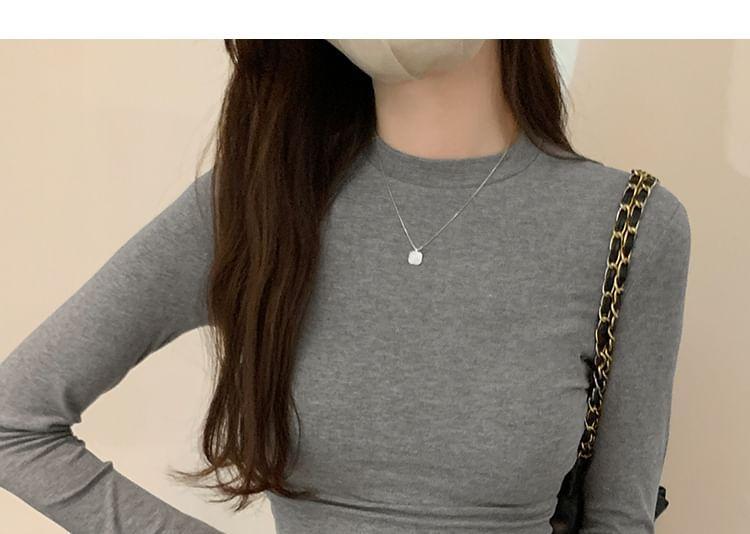 Long-Sleeve High Neck Plain Tee Product Image