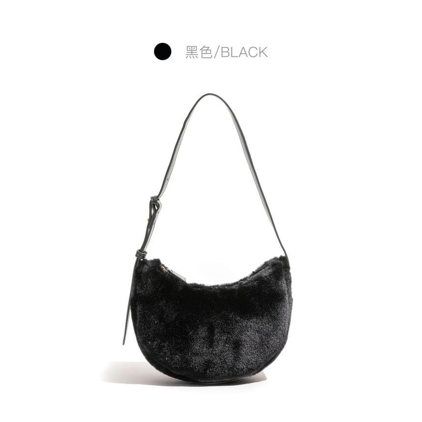 Fluffy Shoulder Bag Product Image