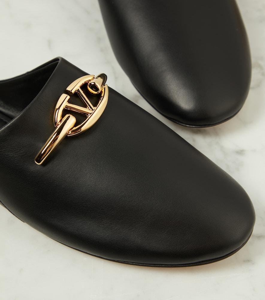 VALENTINO GARAVANI Valentino Slides In Black Product Image