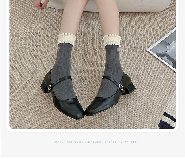 Heart Embroidery Frill Trim Crew Socks / Set Product Image