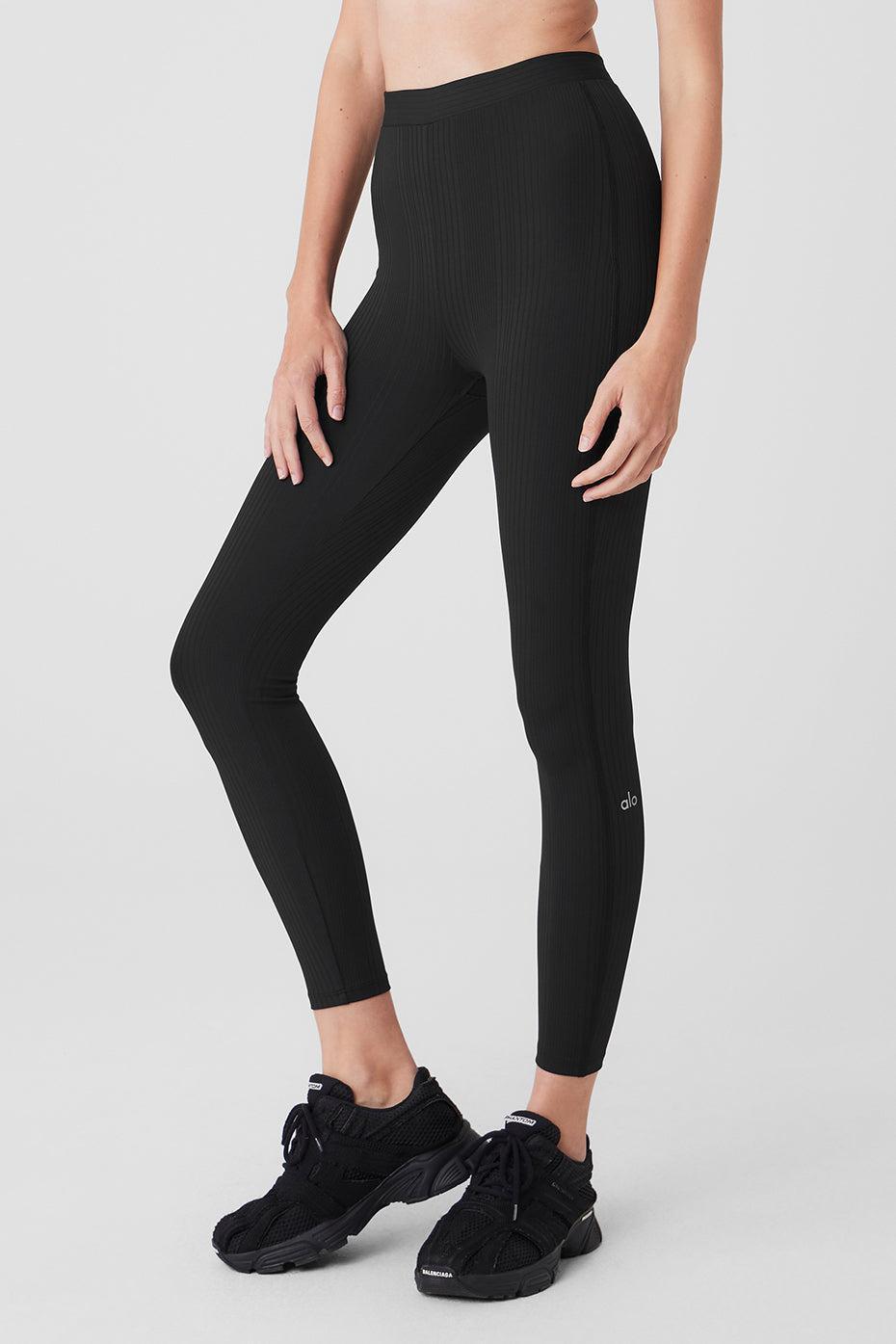 High-Waist 7/8 Run It Back Legging - Black Product Image