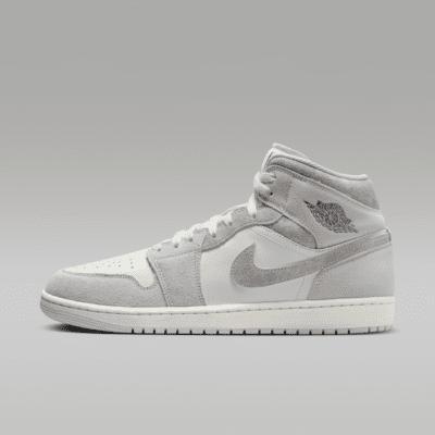 Air Jordan 1 Mid SE Men's Shoes Product Image