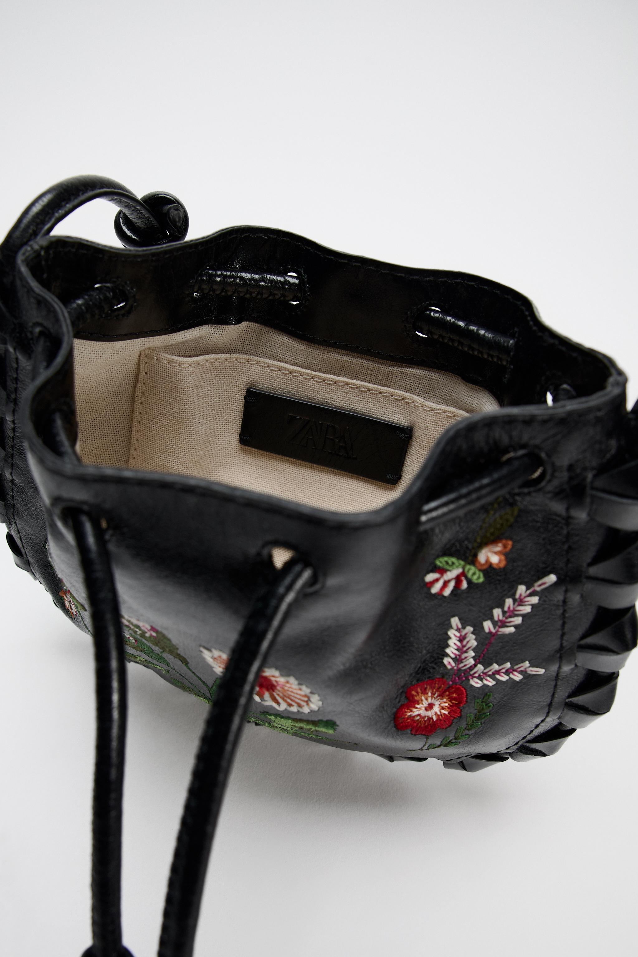 MINI LEATHER COWBOY BUCKET BAG Product Image