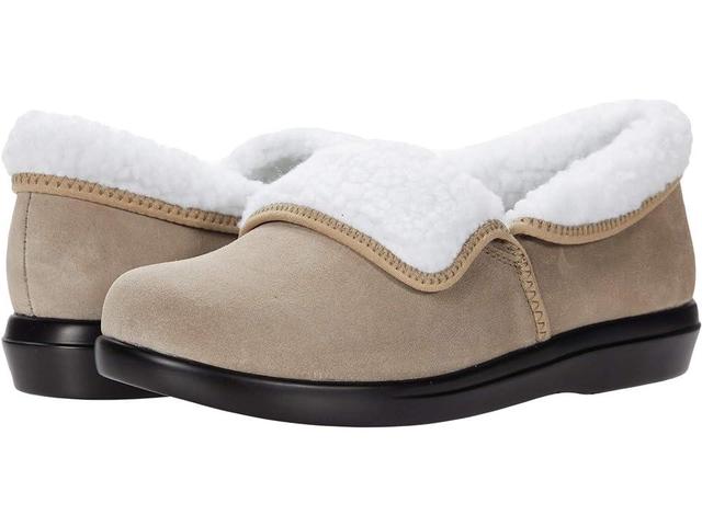 Propet Colbie (Stone) Women's Shoes Product Image