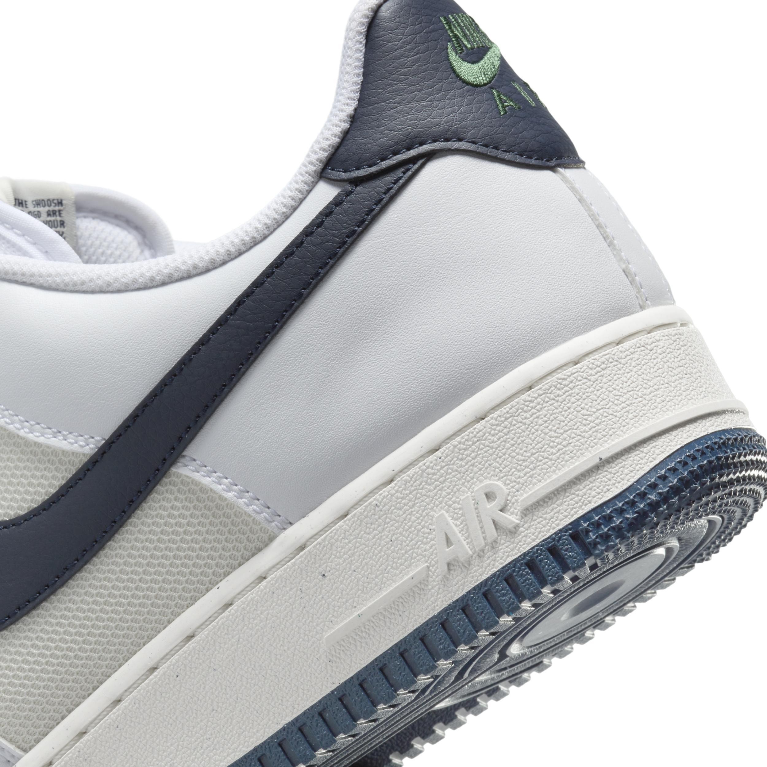 Nike Men's Air Force 1 '07 Shoes Product Image