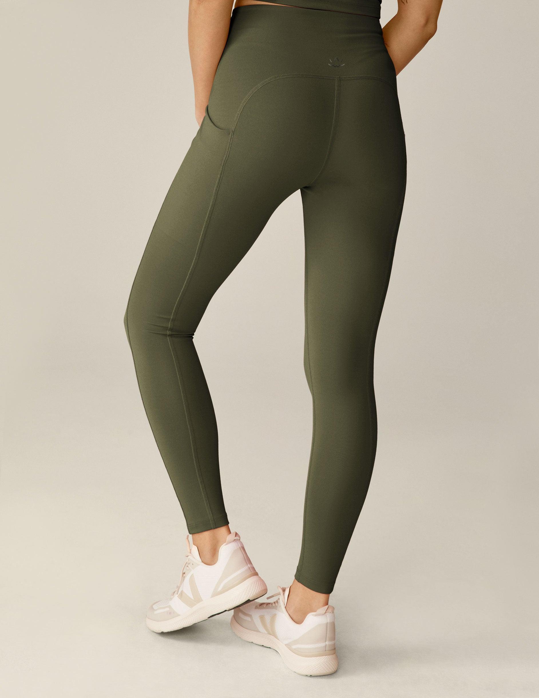 POWERBEYOND™ Strive Pocket Midi Legging 2.0 Product Image