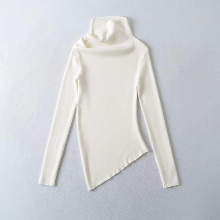 Long-Sleeve Turtleneck Asymmetrical Plain Knit Top Product Image