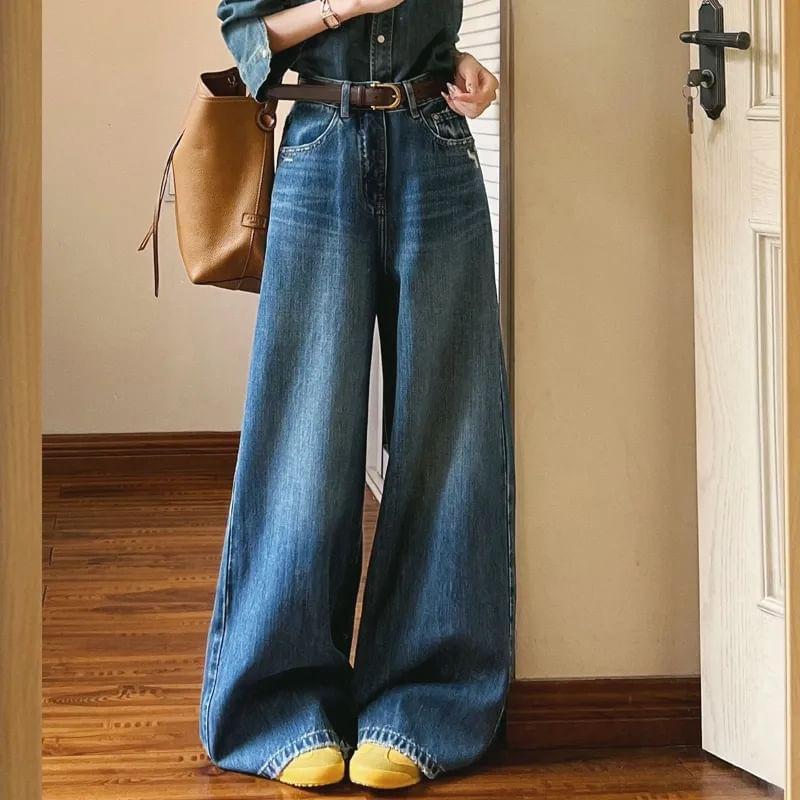 High Rise Washed Wide Leg Jeans Product Image