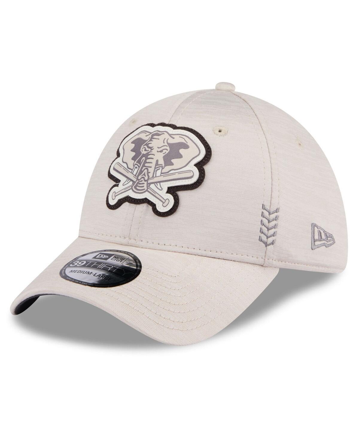 Mens New Era Cream Oakland Athletics 2024 Clubhouse 39THIRTY Flex Fit Hat Product Image