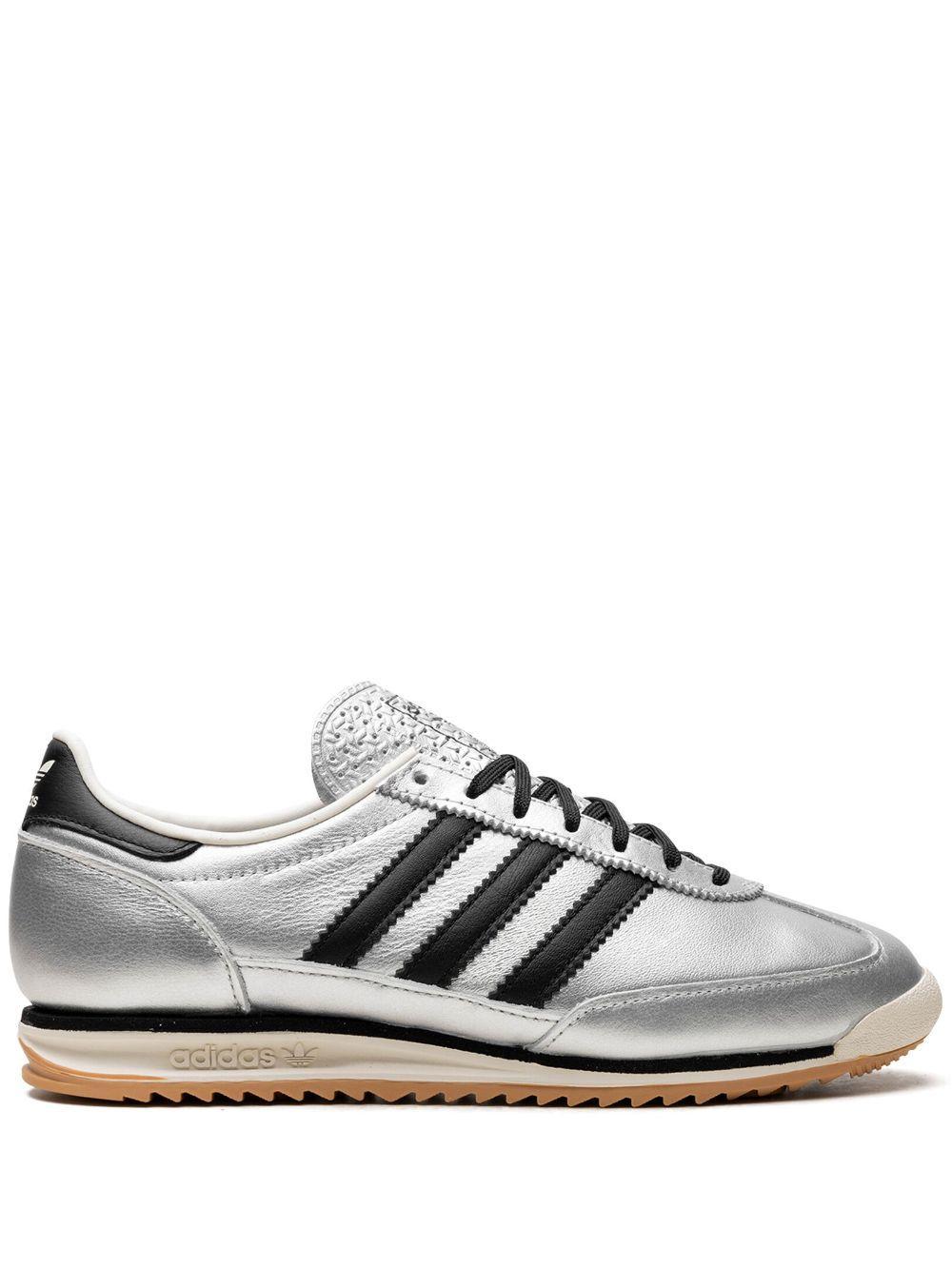 ADIDAS ORIGINALS Sl 72 Og In Silver Product Image