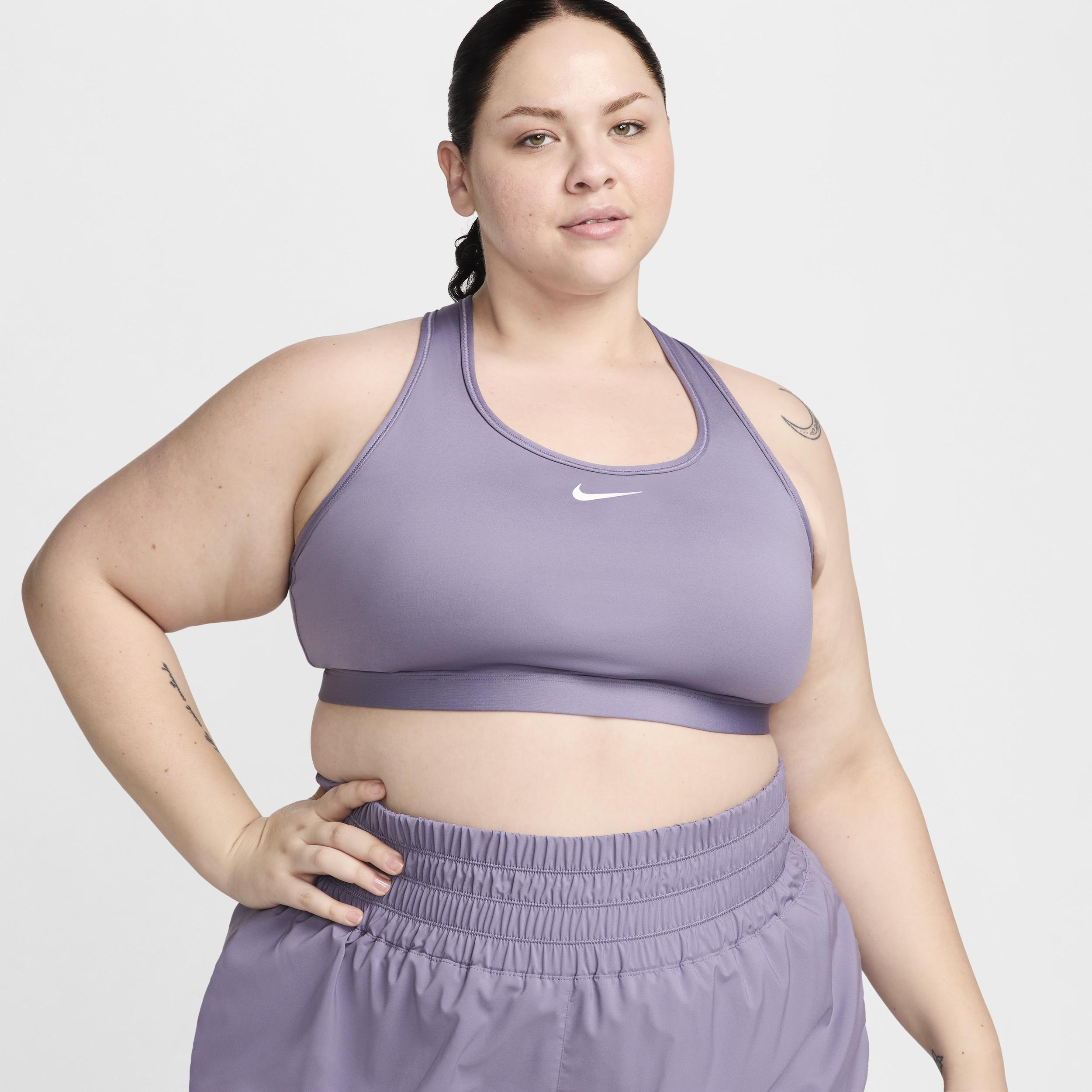 Nike Women's Swoosh Medium Support Padded Sports Bra (Plus Size) Product Image