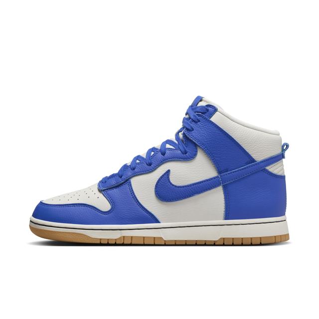 Nike Men's Dunk High Retro SE Shoes Product Image