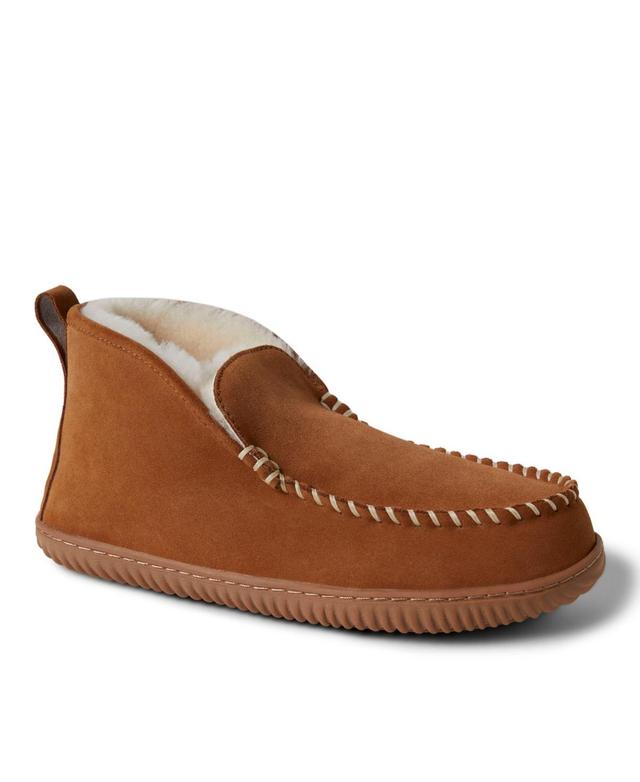 Dearfoams Mens Fireside By Rockhampton Genuine Shearling Bootie Slipper Product Image