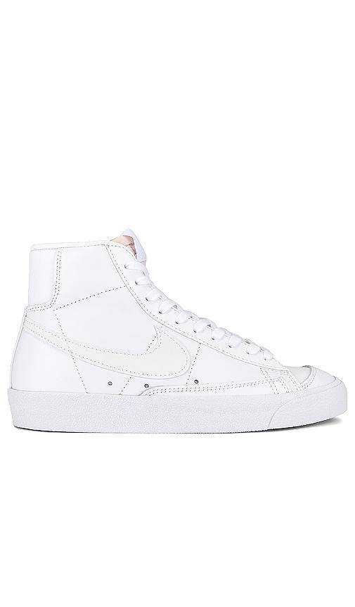 Nike Womens Blazer Mid 77 - Basketball Shoes White/White Product Image