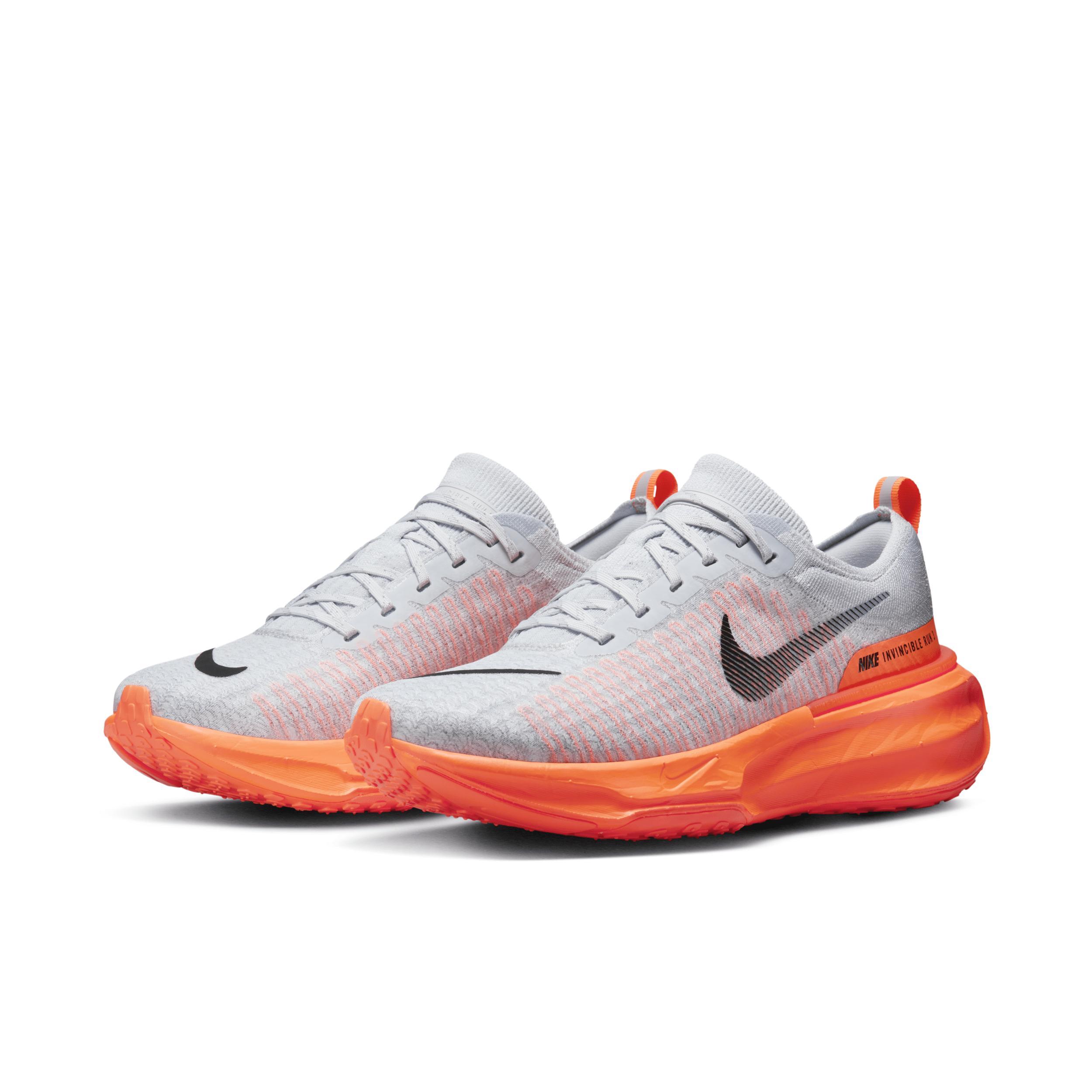 Nike Men's Invincible 3 Road Running Shoes Product Image