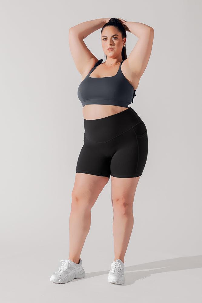 Supersculpt™ Midi Short with Pockets - Black Product Image