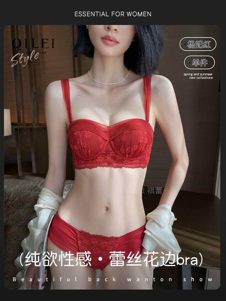 Floral Lace Wireless Bra Product Image