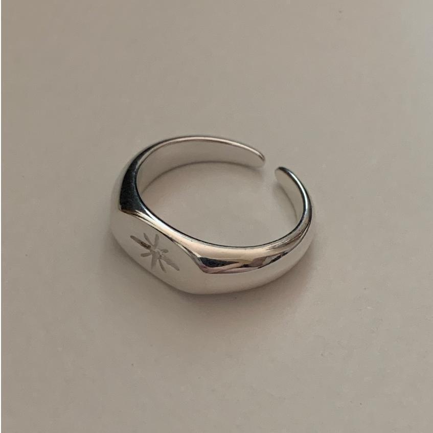 Star Embossed Open Ring Product Image